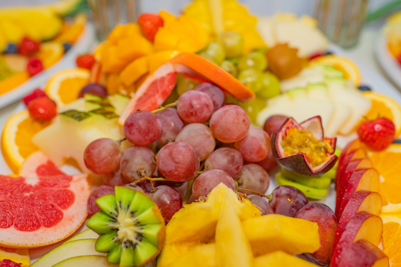 Nutrition and Beauty Center - IDEAS DE SNACKS SALUDABLES 💖 ¿Estás de  acuerdo en que a veces aburre comer solo fruta o verdura picada como snack  🤨? Yo soy faaaan de hacer